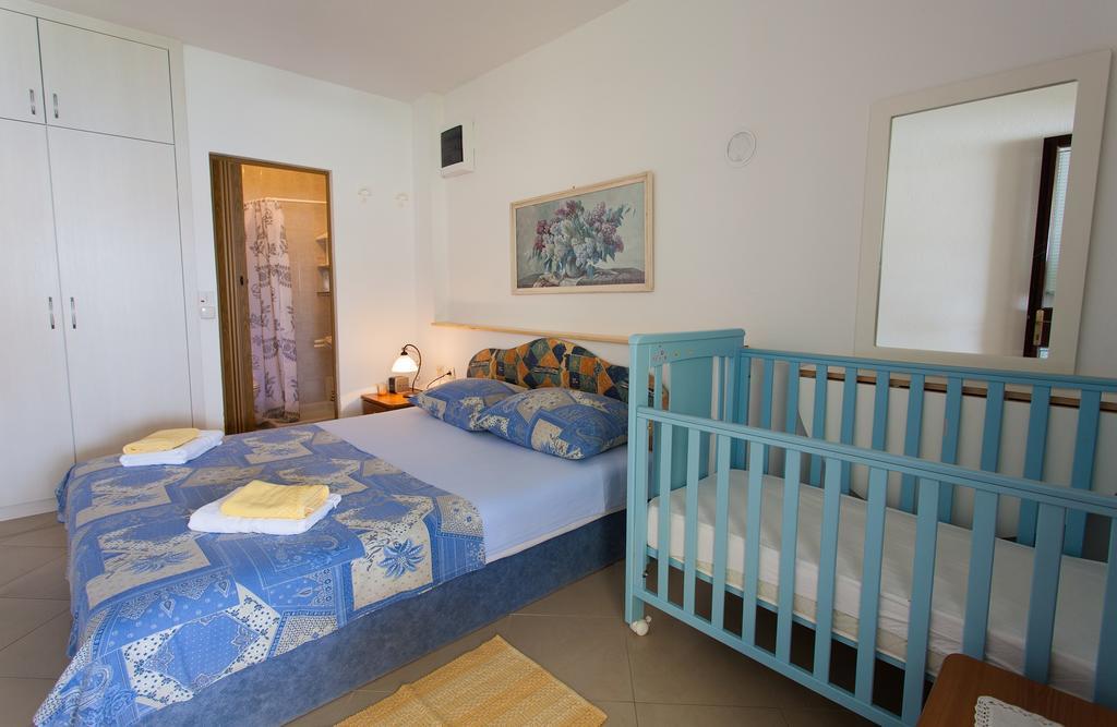 Apartman Kondic Omišalj الغرفة الصورة