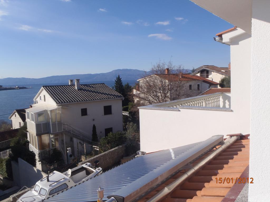 Apartman Kondic Omišalj الغرفة الصورة