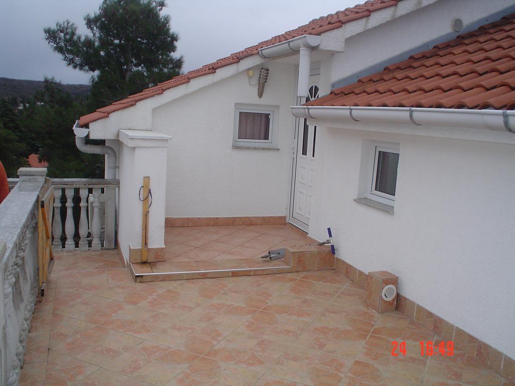 Apartman Kondic Omišalj الغرفة الصورة