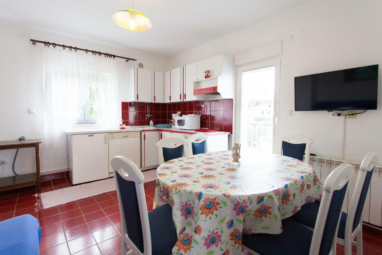 Apartman Kondic Omišalj المظهر الخارجي الصورة